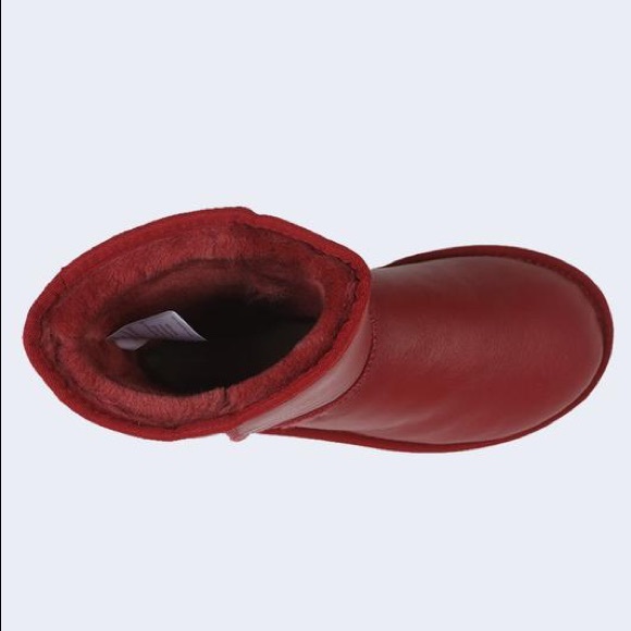 🚨Koalabi Ugg  all Weather Classic Boots Jester Red. - Picture 5 of 6